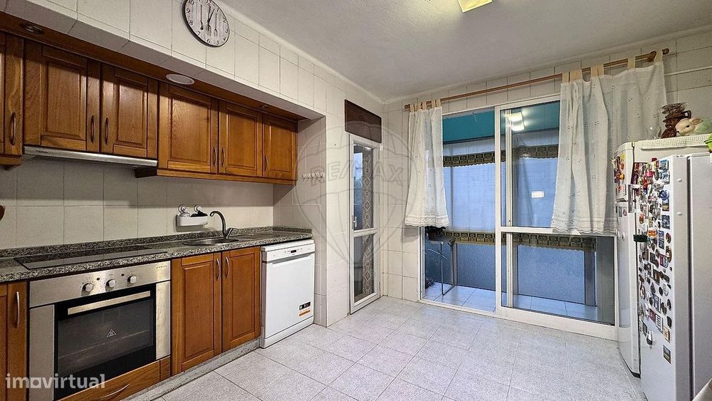Apartamento T4 para venda