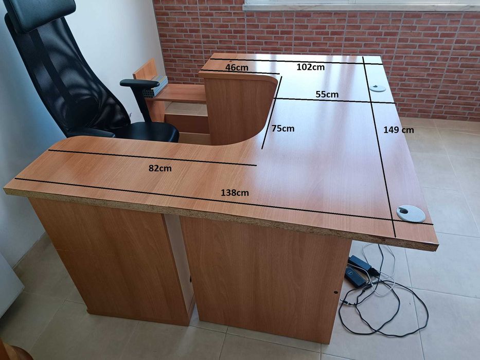 Secretária Canto / U