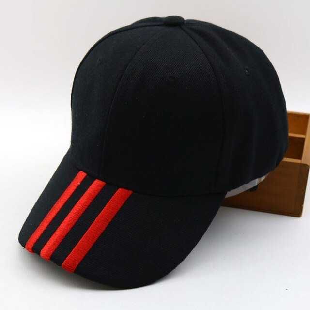 bonés novos por apenas 5€ oferta portes