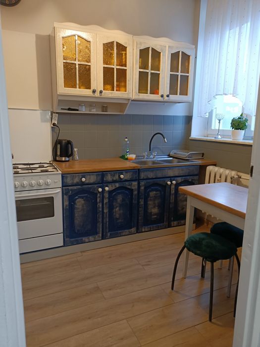 Duża kawalerka ulKossaka 12 z balkonem przy galerii kasztanowa