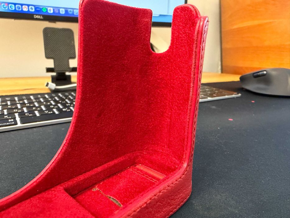 ‼️Christmas Sale‼️ Получехол Leica Q, кожа, красный