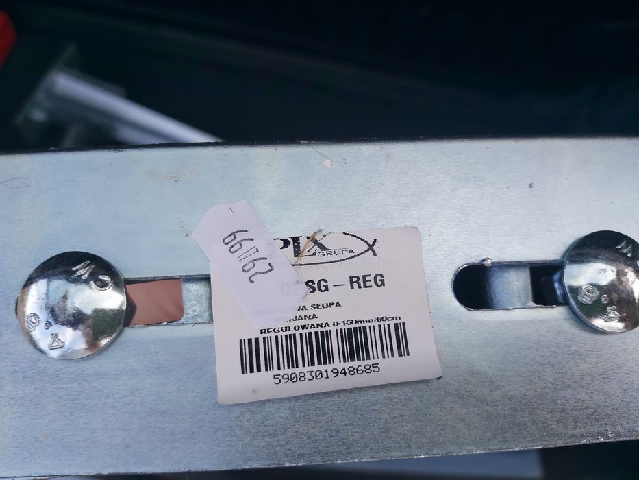 Podstawy słupa, kotwy regulowane uniwersalne do belek