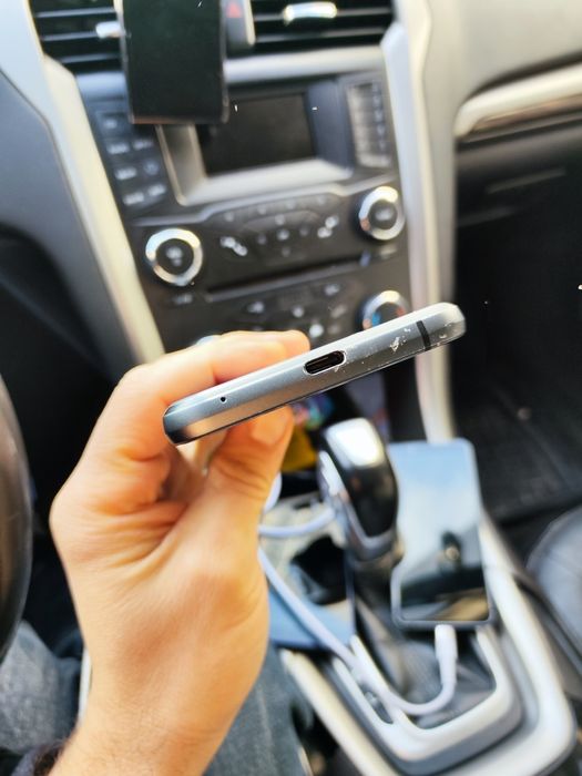 Sharp Aquos S7 Android One 11 3/32