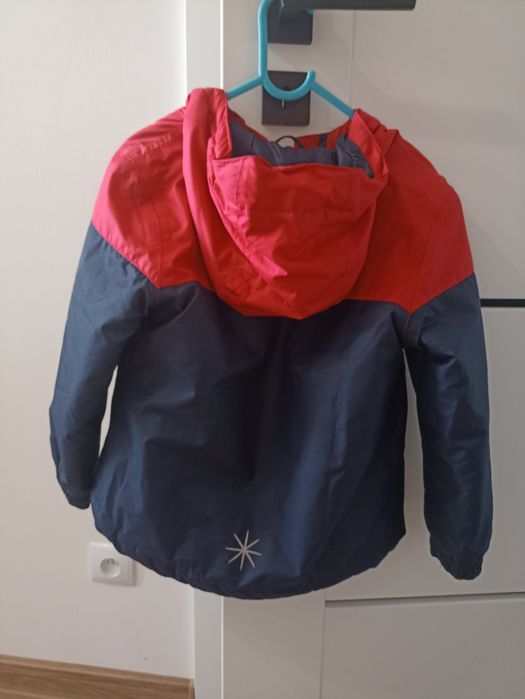 Kurtka chłopięca r. 110/116 stan bdb