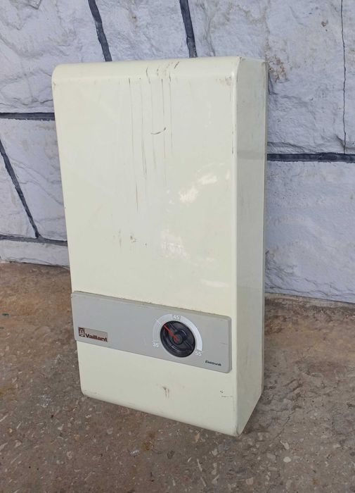 Бойлер водонагрівач проточний Vaillant 5 л