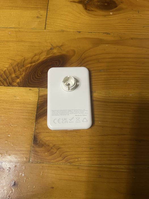 Продам автобомобільний тримач на телефон