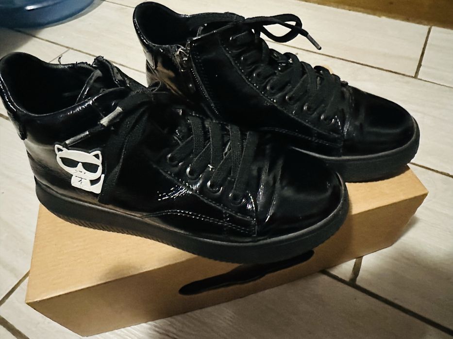 Черевички демісезонні для дівчинки