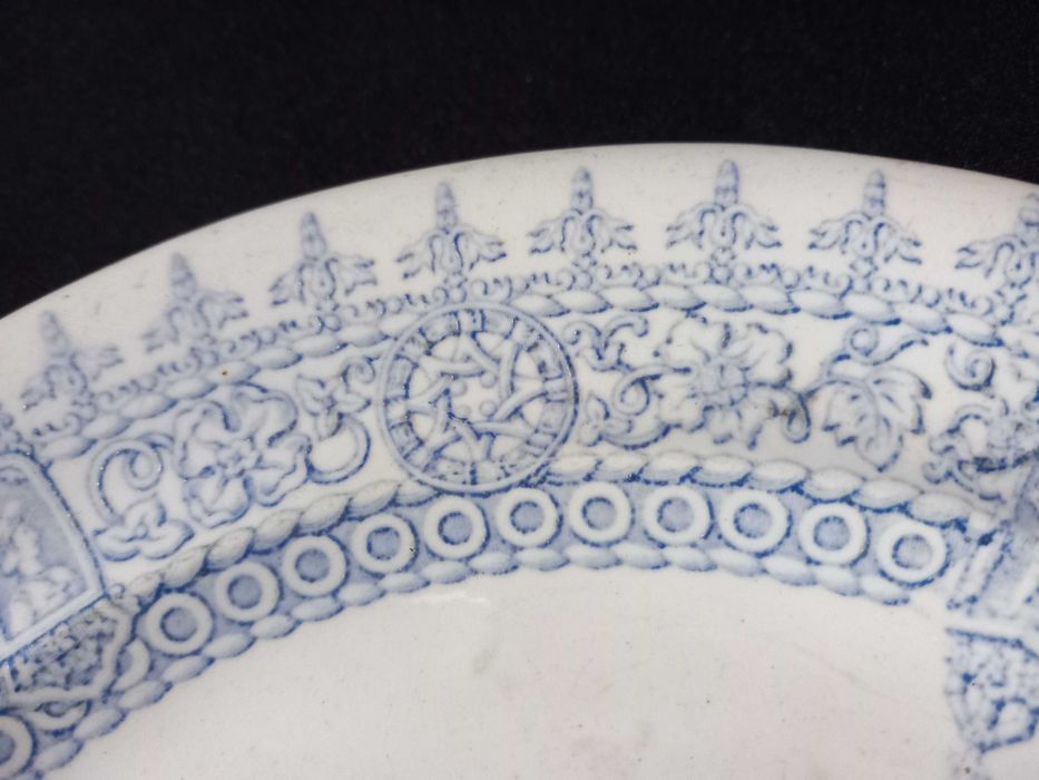 Fábrica Alcântara - Prato Manuelino com decoração aos Descobrimentos