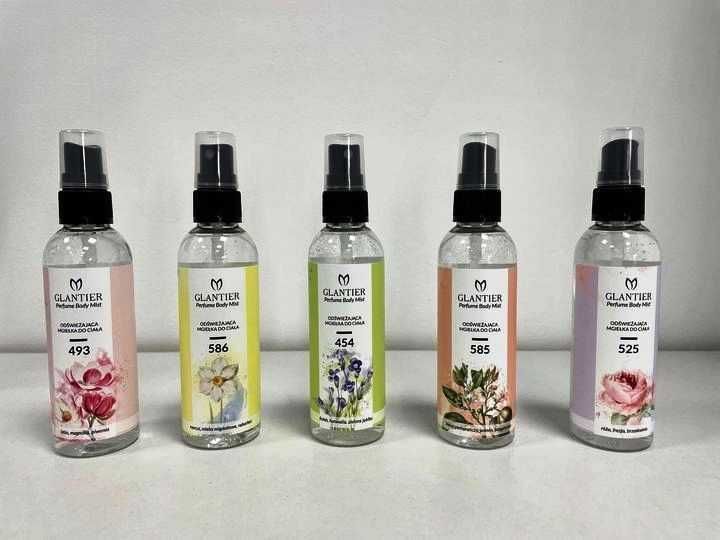 Perfumowane mgiełki do ciała roświetlające i odświeżające