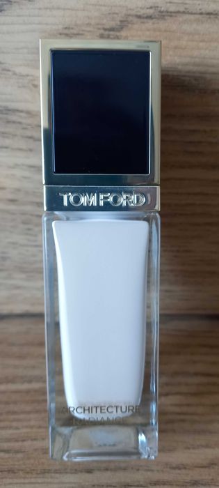 Tom Ford Architecture Radiance podkład nawilżający 5.5W