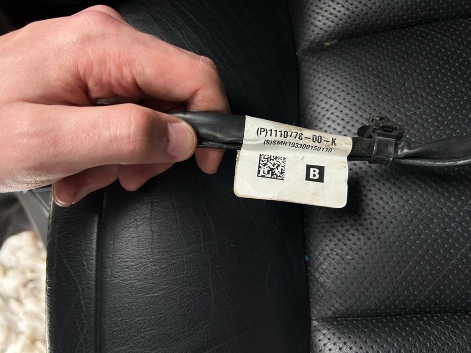 Праве зеркало заднього виду Tesla Model 3 2019 26.11