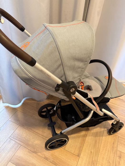 Cybex eezy s twist 2 plus