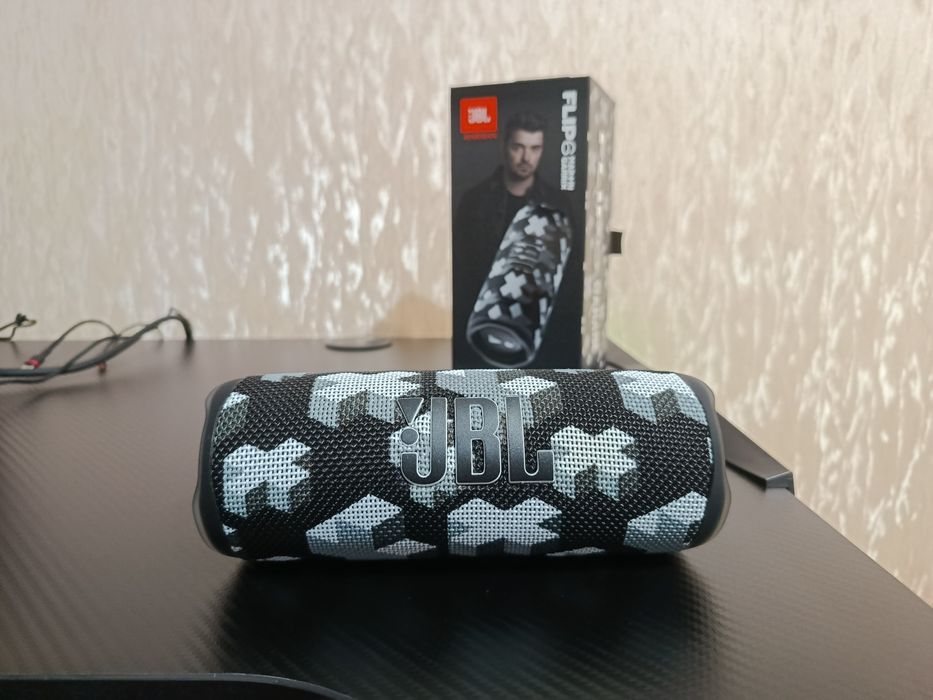 JBL Flip 6 Martin Garrix