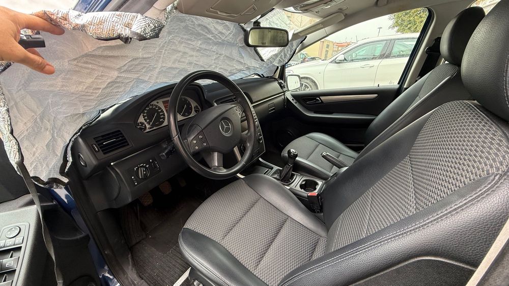 Mercedes Benz B160 1.5 Gasolina - Apenas 94838 km