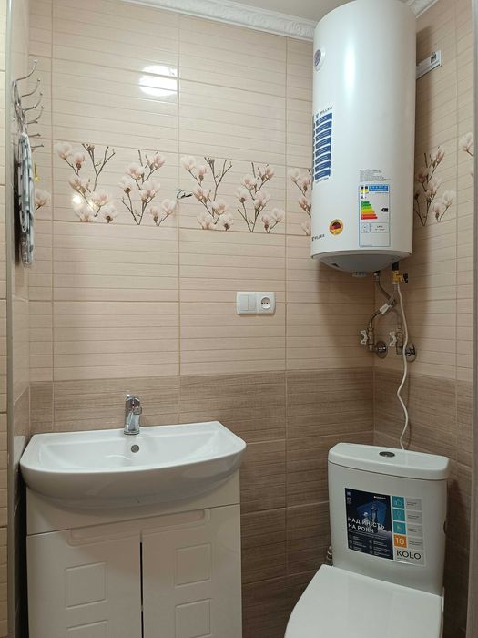 Частина будинку (2житла)кожна зі зручностями,окремий двір вул.Суворова