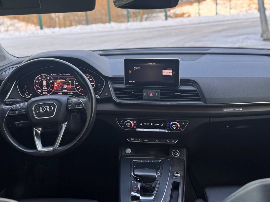 Audi Q5 2017 рік