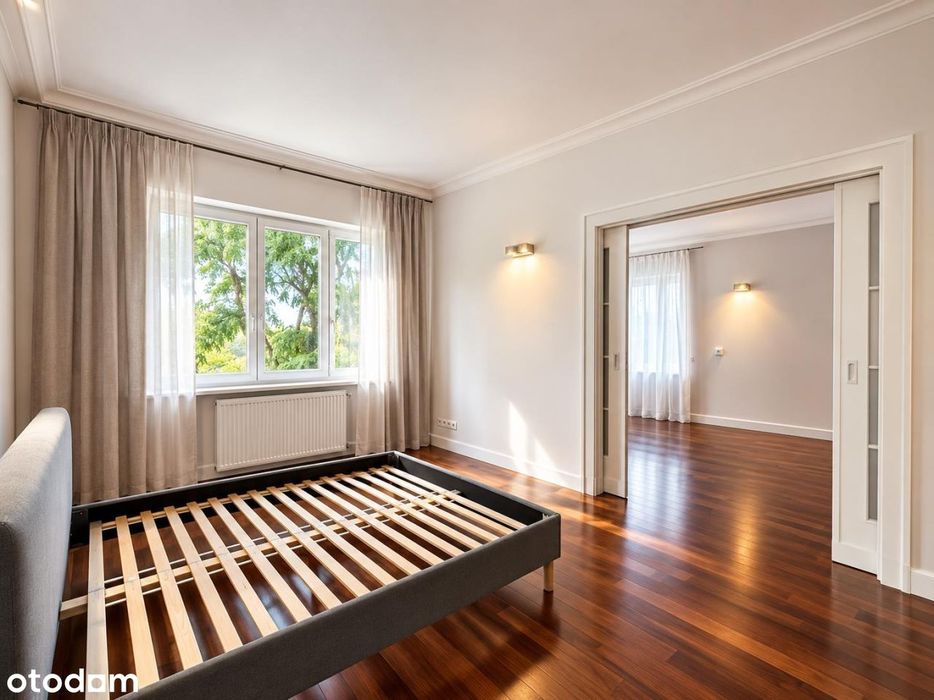 | 3 pokoje | 104 m²| Balkon z widokiem na park |