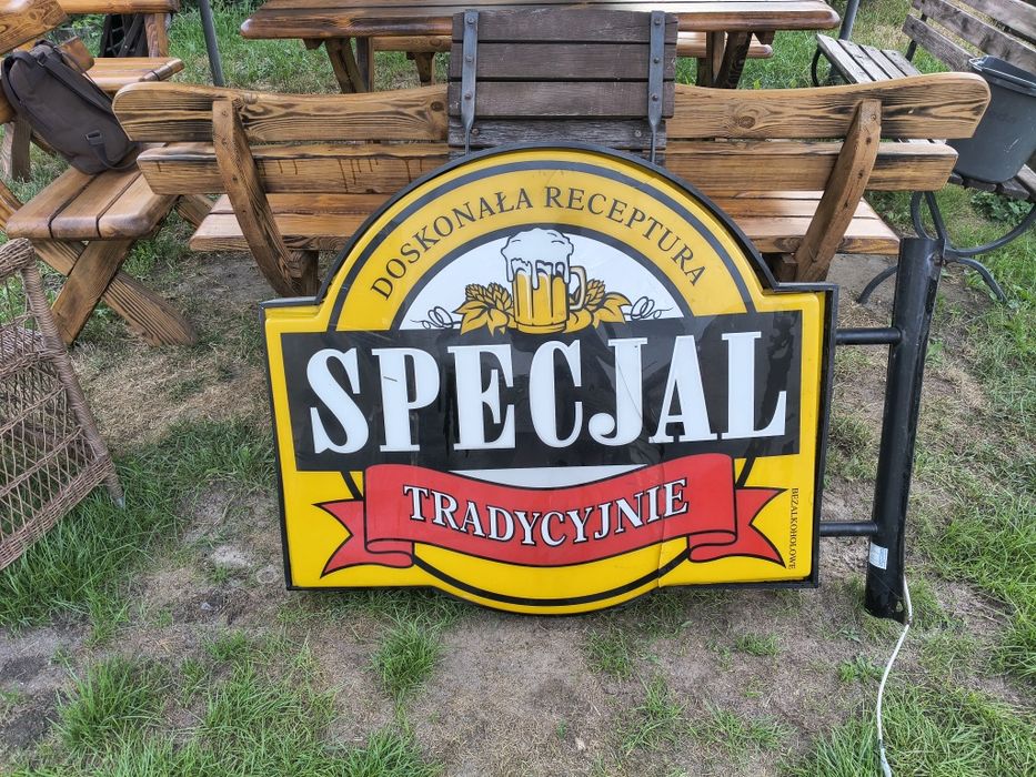 Kaseton Reklamowy piwa SPECJAL do renowacji