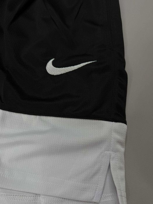 Шорти NIKE шорти найк, базові шорти найк