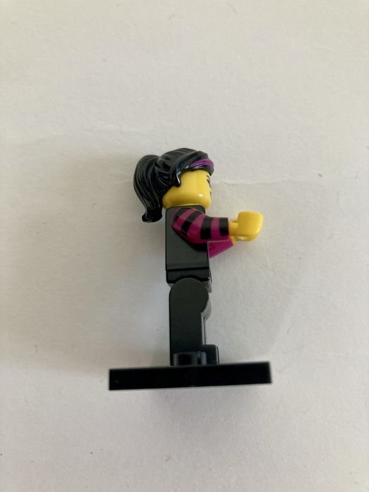 Lego minifgure col092 skater girl