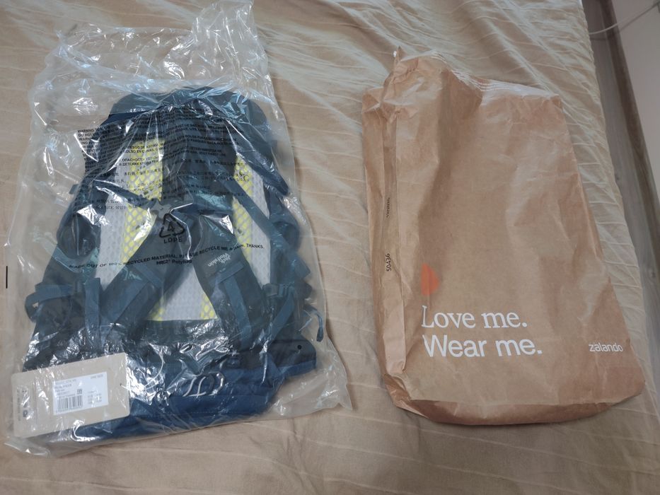 Plecak trekkingowy dziecięcy Jack Wolfskin Peak Hiker 28 l dark sea