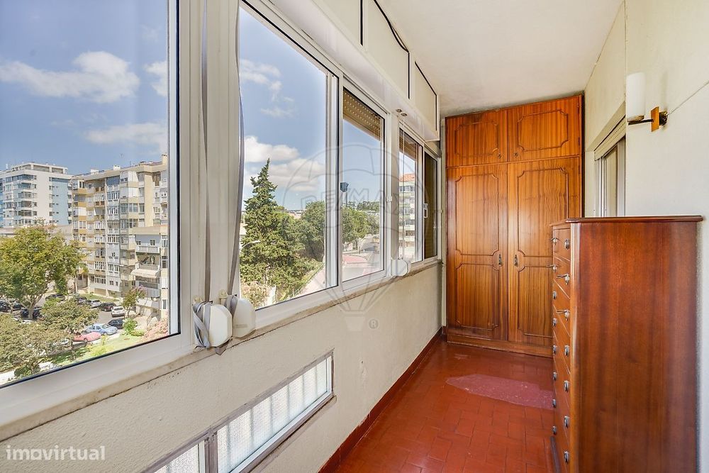 Apartamento T5 para venda