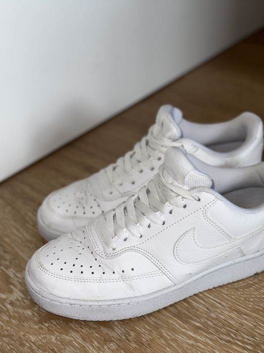 оригінальні кросівки Nike