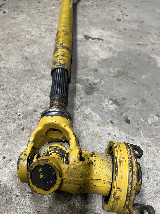 Карданний вал/кардан Трактора