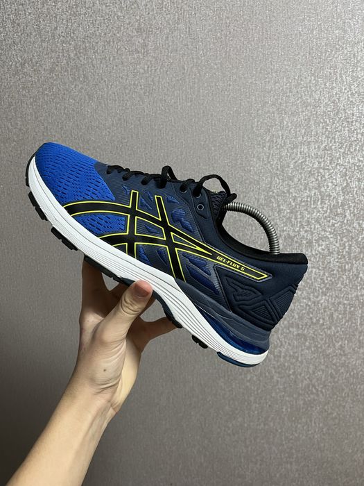 Кросівки ASICS Gel-Flux 5