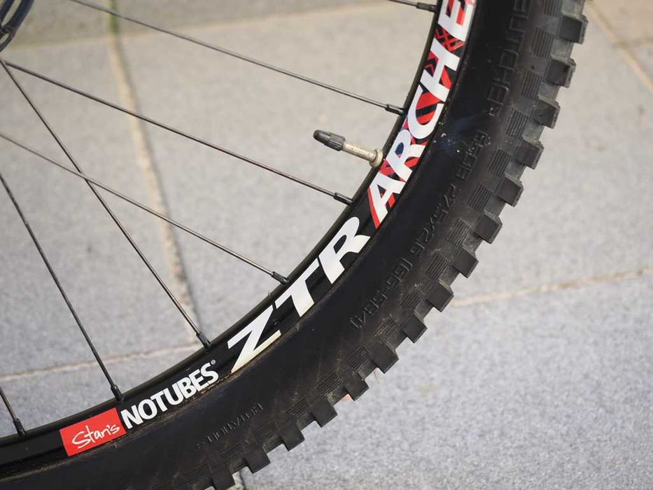 Bicicleta Enduro Santa Cruz Bronson C 27.5"