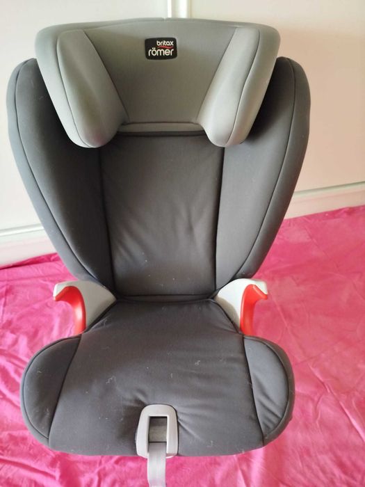 Cadeira Auto Römer Kidfix SL - (15-36 kg)