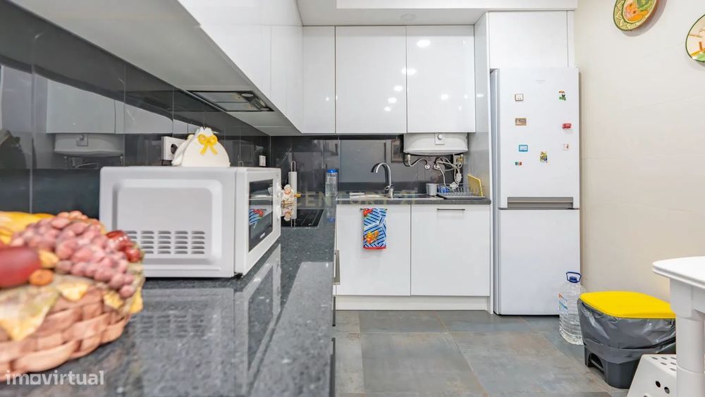 Apartamento Novo em Coruche - Localização Central e Tranquila