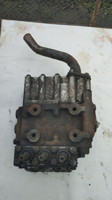 Продам гідророзподільник Р-80 до МТЗ