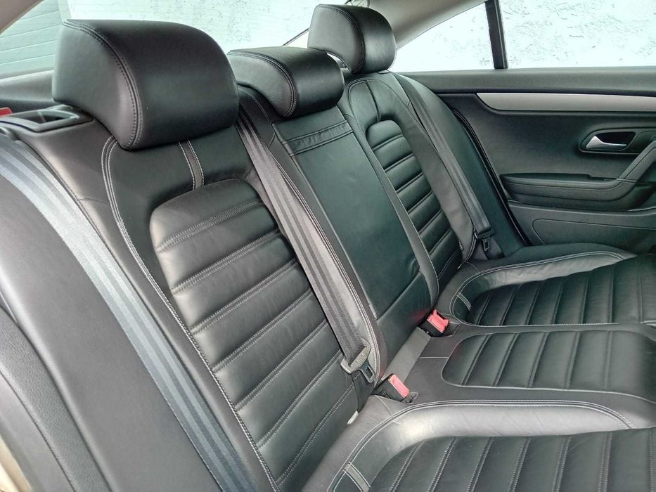 VW Passat CC 2.0 tdi DSG - Nacional ( pequeno sinistro ) - NEGOCIÁVEL