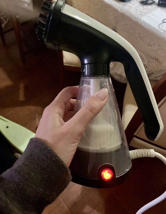 Ferro a vapor vertical Tristar