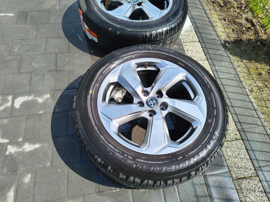 Okazja !!! Sprzedam felgi aluminiowe Toyota RAV4