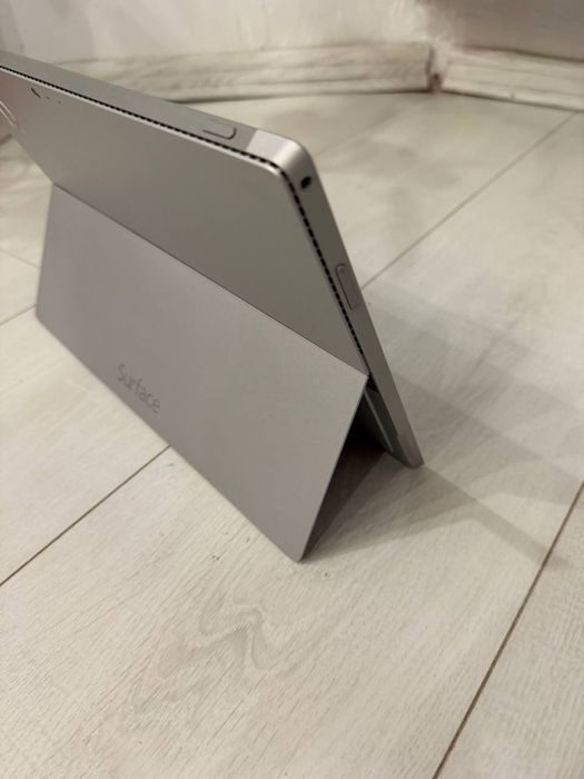 Microsoft Surface Pro 3 4/128gb