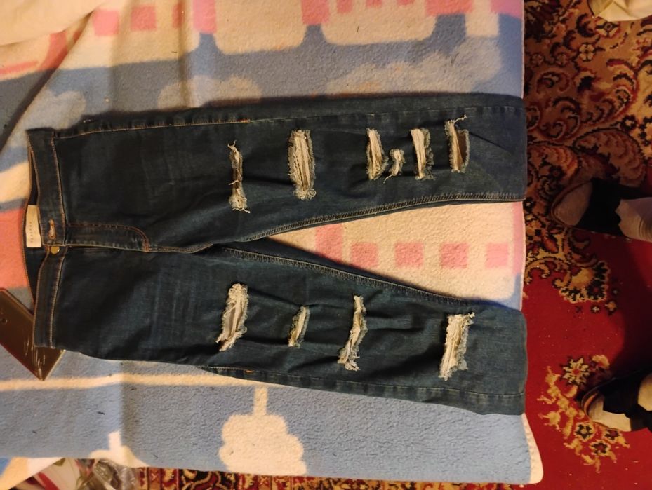 Sprzedam dzinsy Berhka, Stradivarius,Zara