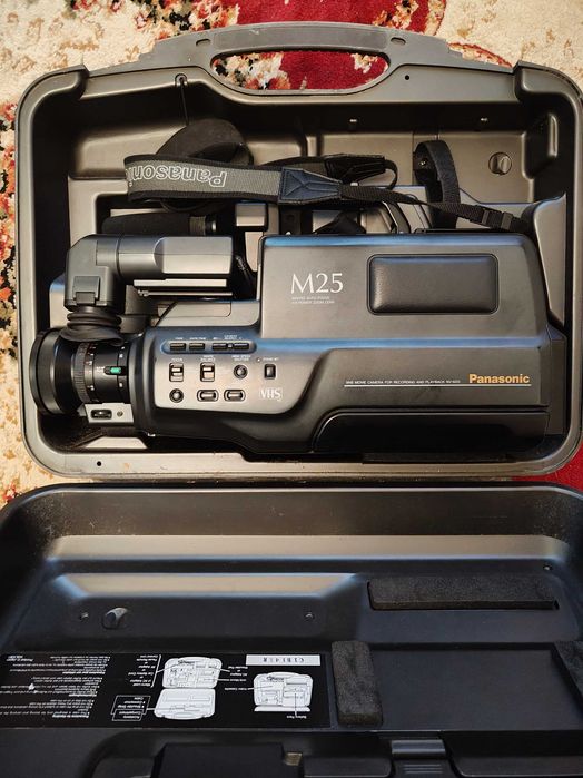 Kamera Panasonic M25