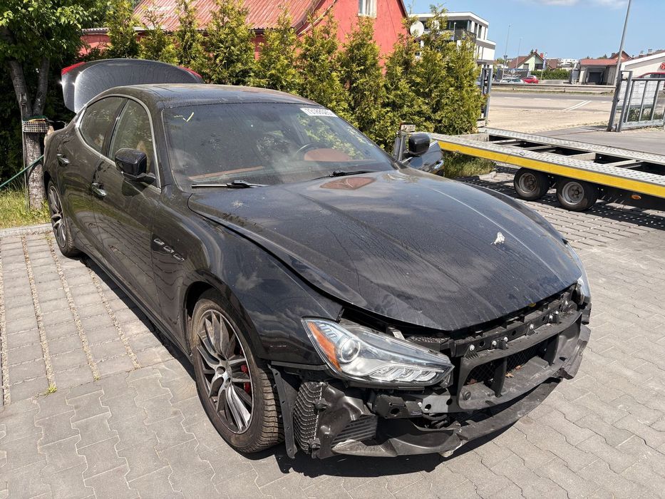 Maserati Ghibli FVAT!/już w Polsce/Cena z akcyzą/Kosmetyczna szkoda/Piękny stan