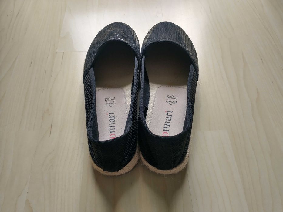 Sprzedam buty damskie typu Espadryle