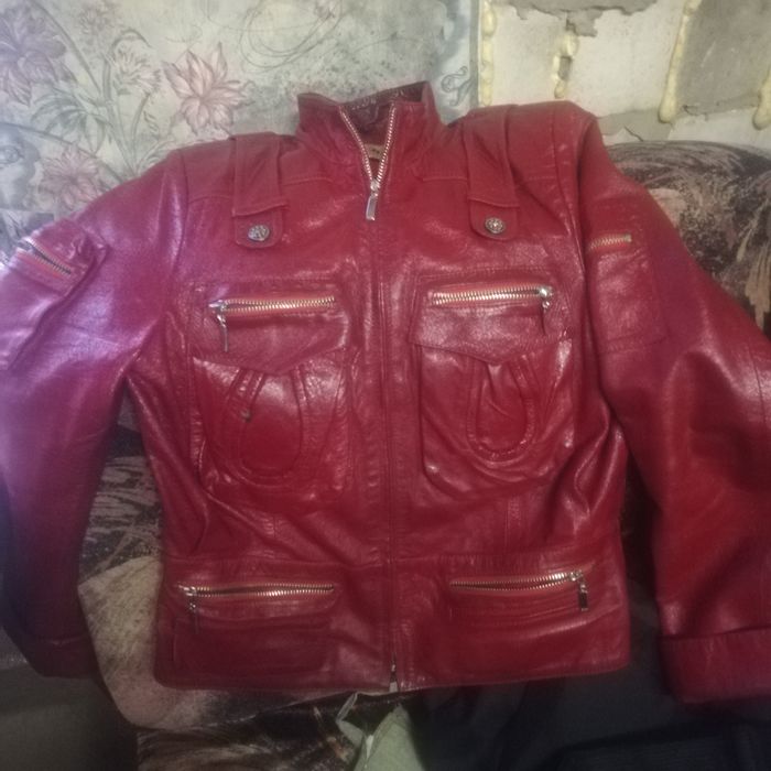 Продам Куртку Кожаную Жэнскую
