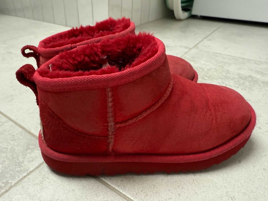Czerwone UGG Botki Dziecięce Ocieplane Rozmiar 32.5 Stan DB