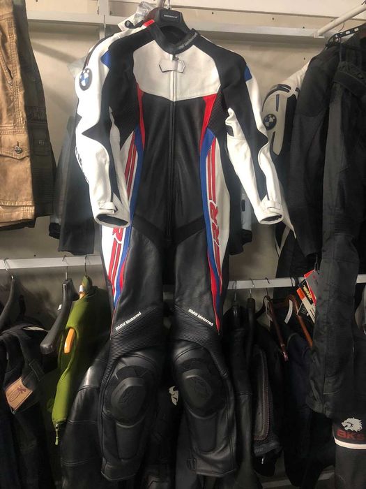 Мото куртки с защитой