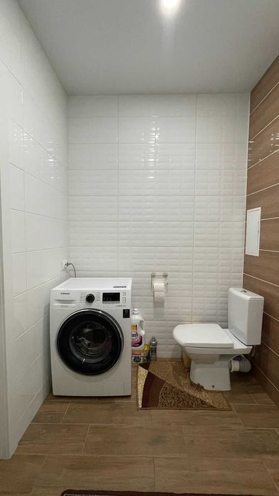 Продам 2 кімнатну квартиру, євроремонт, меблі, техніка - Озерна