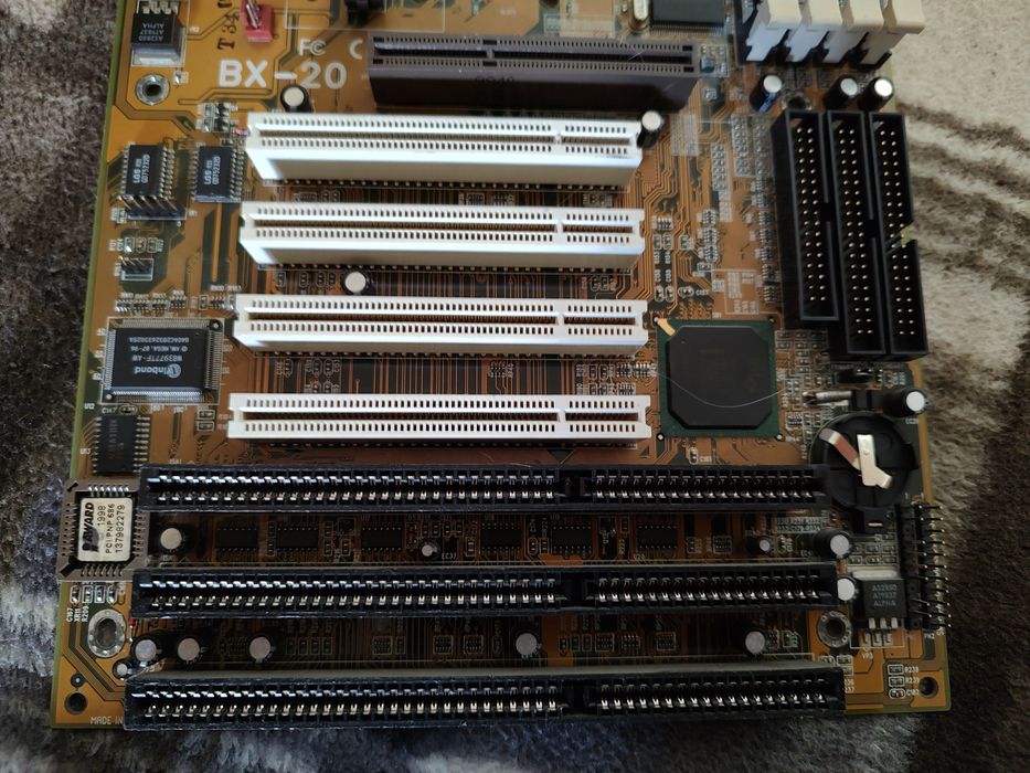 Материнская плата Elitegroup K7VTA3/KT333 V5.0, слотовая BX-20-0K