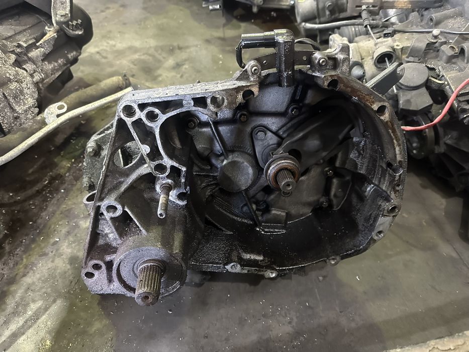 caixa de velocidade renault 1.9 D  JC5090