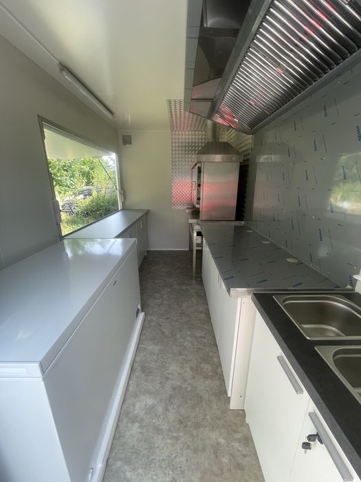 Przyczepa gastronomiczna- kurczak z rożna