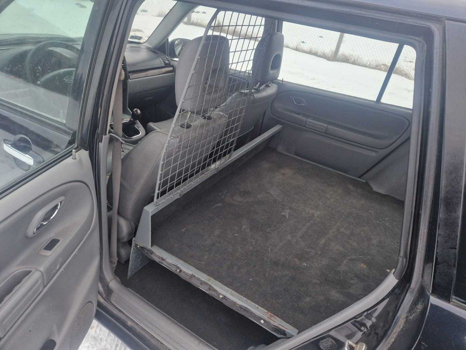 Suzuki Grand Vitara XL 4x4 L200