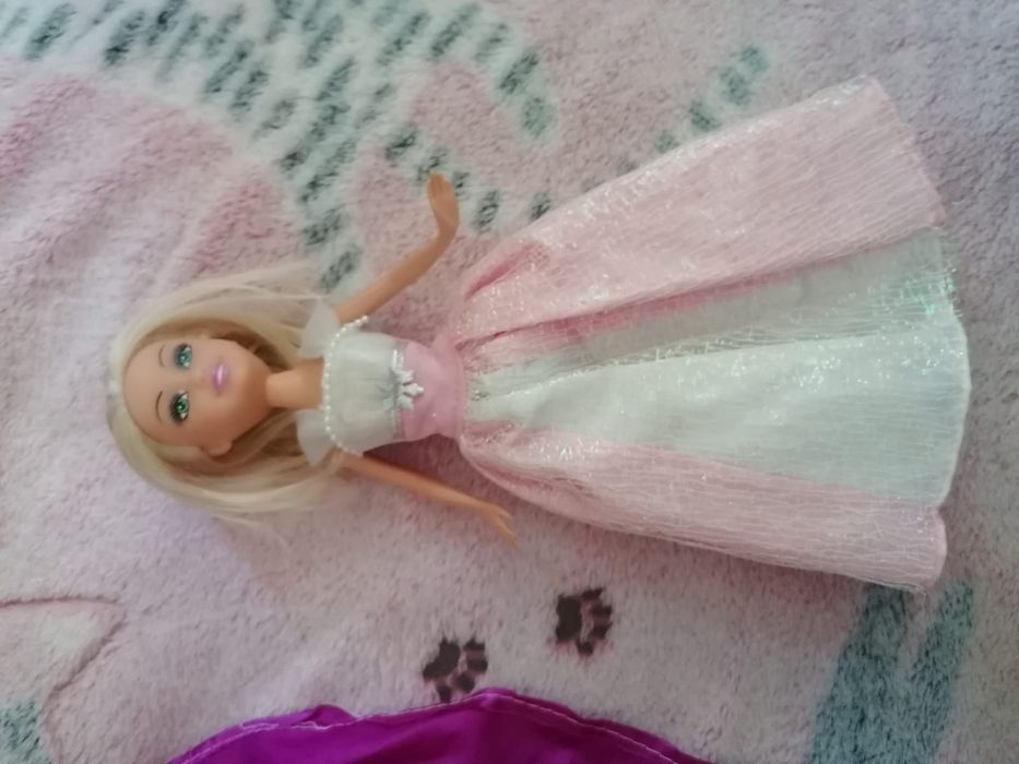 Bonecas barbies bonitas